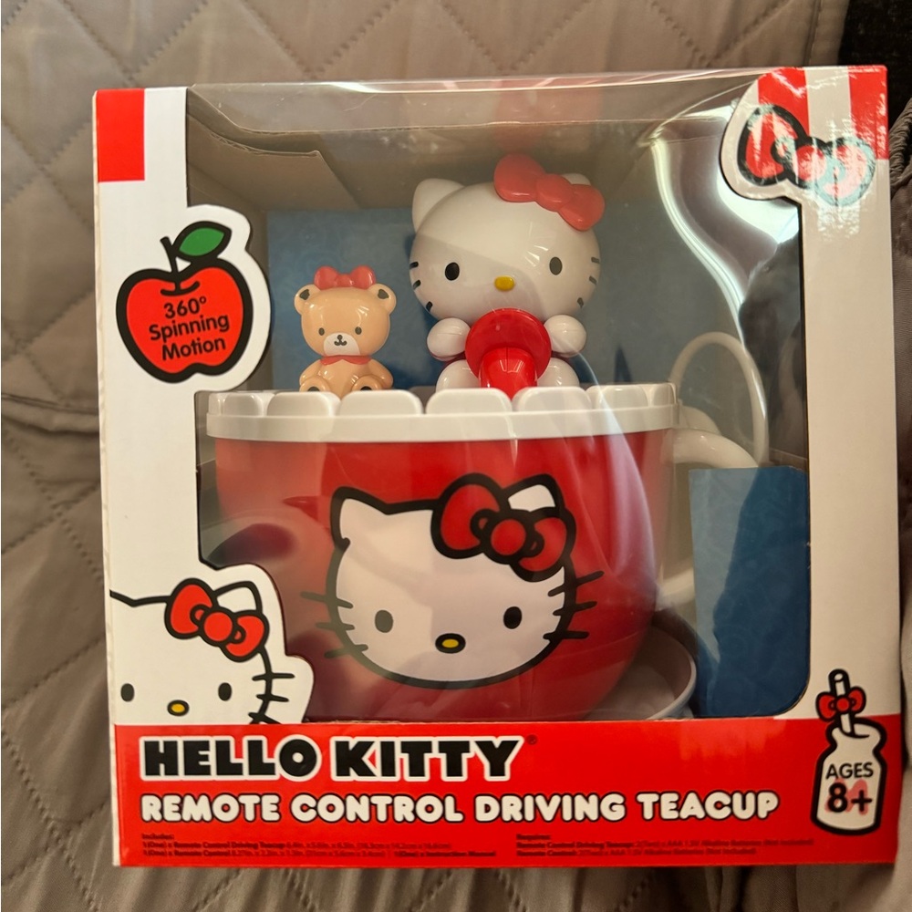 Hello Kitty Remote Control Driving Teacup
